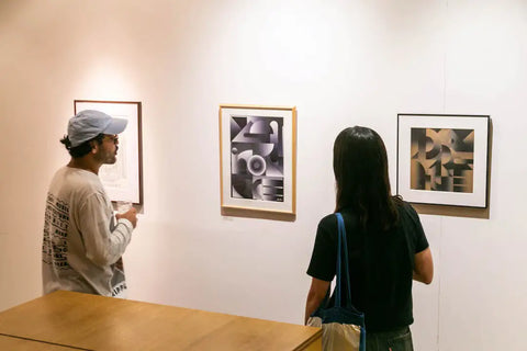 Geometric 額装込み